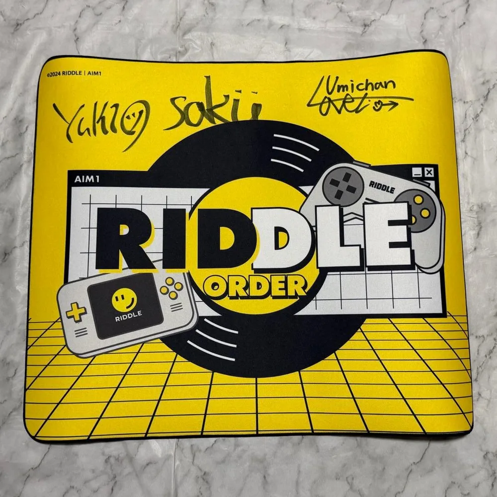 RIDDLE×AIM1 マウスパッド【サイン付き】