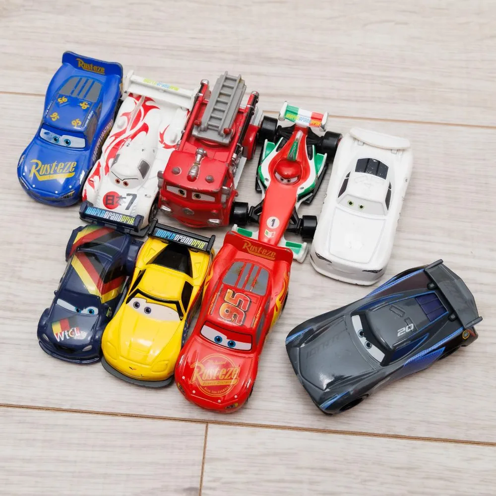 カーズトミカ 8台 マテル 1台 Cars