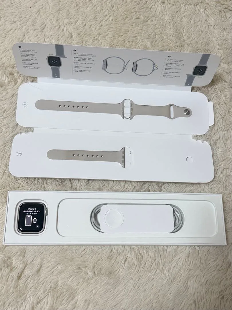 Apple Watch SE 第2世代 40mm スターライト GPSモデル