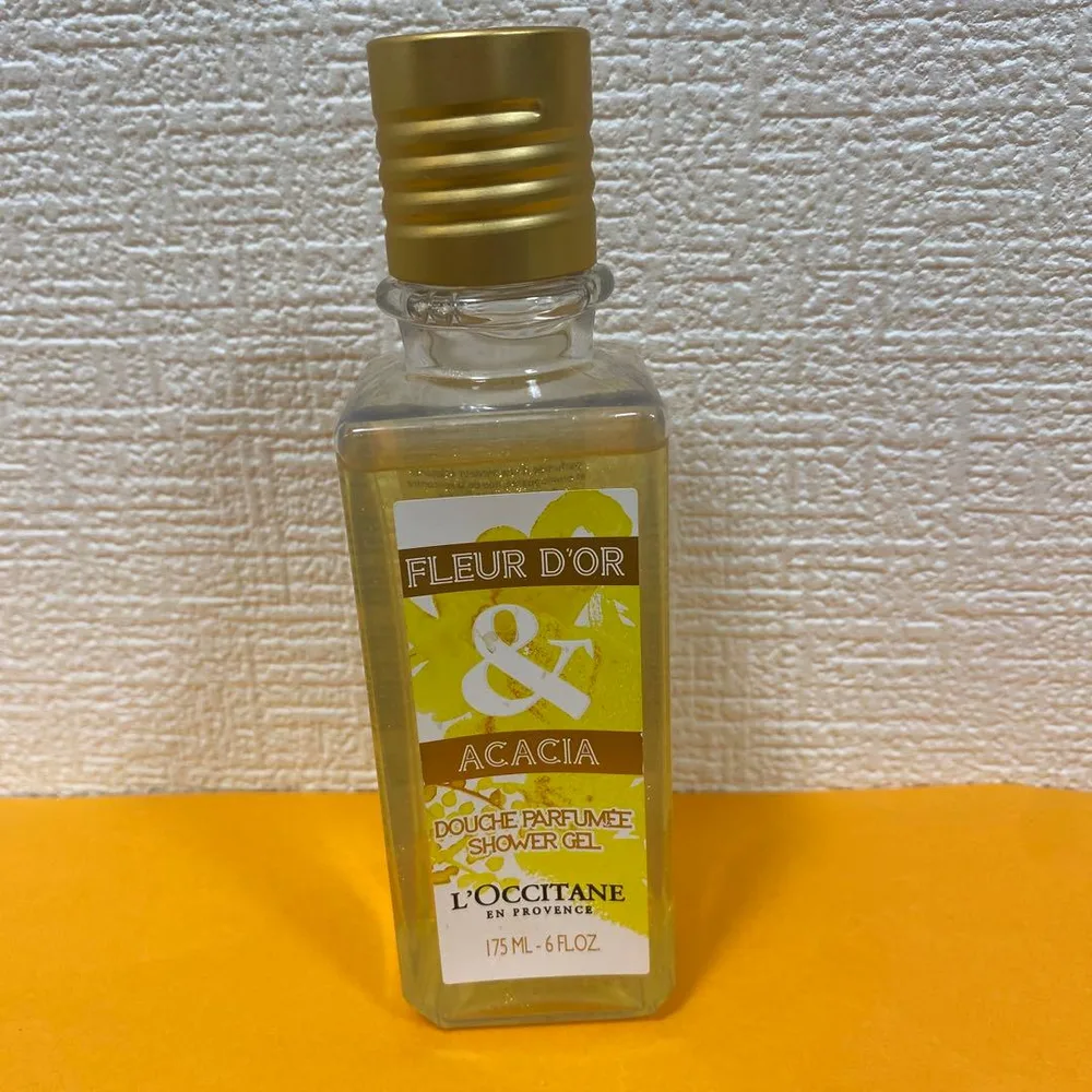 L'OCCITANE FA シャワージェル 175ml【匿名配送】