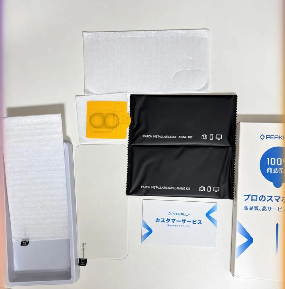 PEAKALLY iPhone用保護フィルムのセット