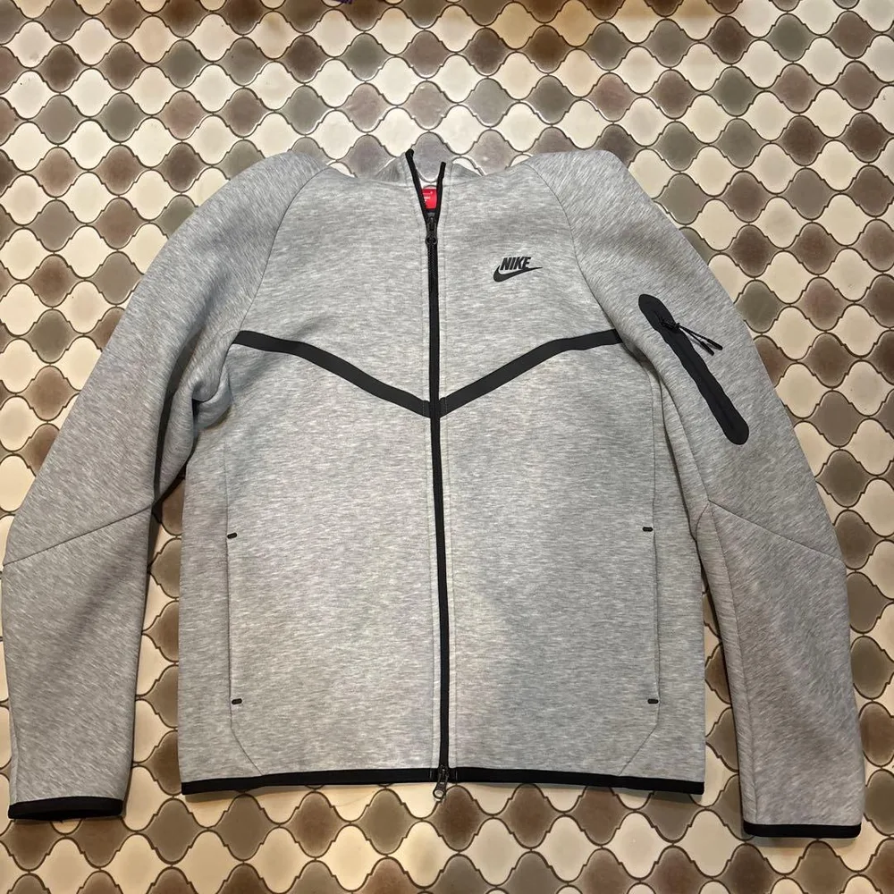 NIKE フルジップパーカー グレー M