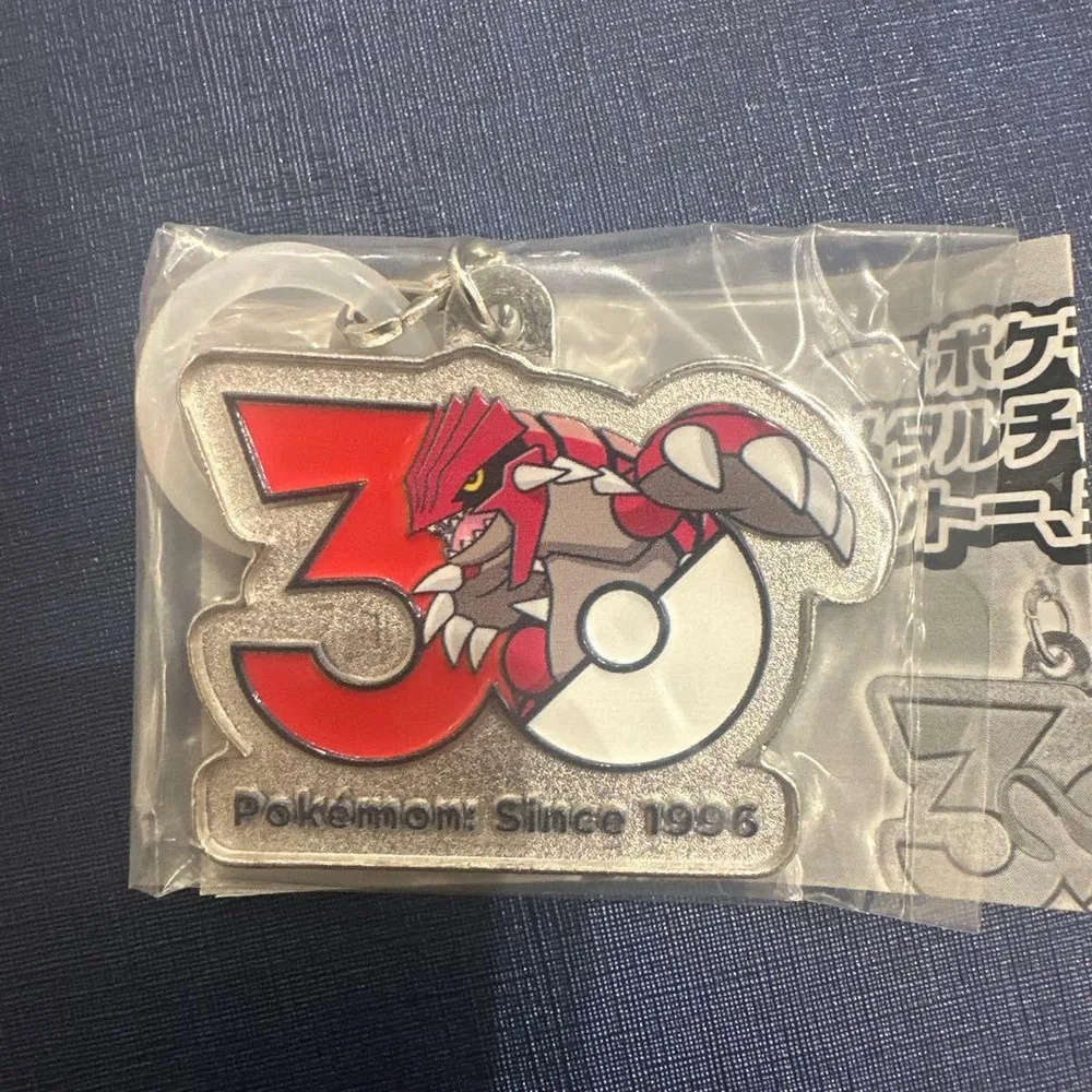 ポケモン 30周年 メタルチャームマスコット グラードン ガチャ