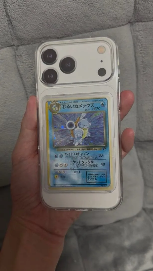 トレカ スマホケース iPhone17,18proMAXケース