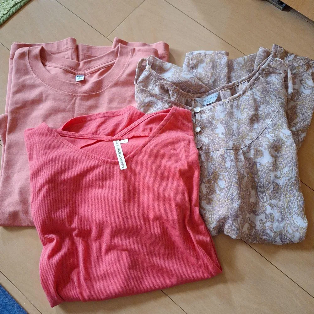 最終価格❣️オレンジ系カットソー、Tシャツ3点まとめて