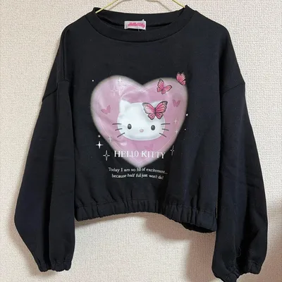新品 Hello Kitty トレーナー 130 ブラック 裏起毛