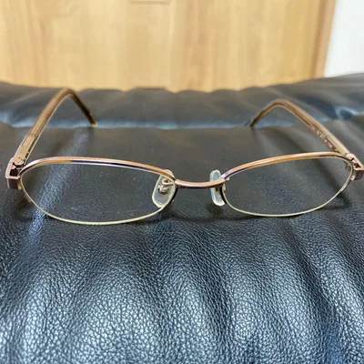 GUCCI メガネ ゴールドカラー