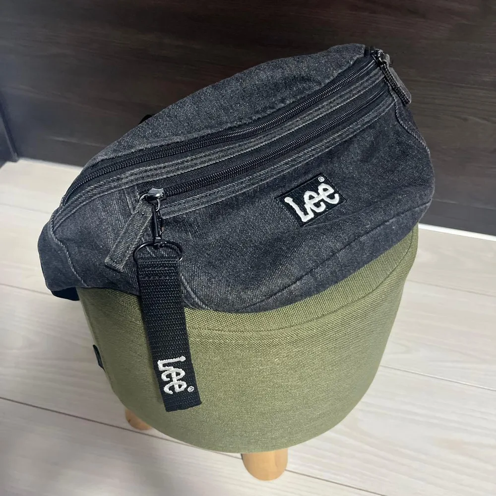 Lee ボディバッグ デニム ブラック