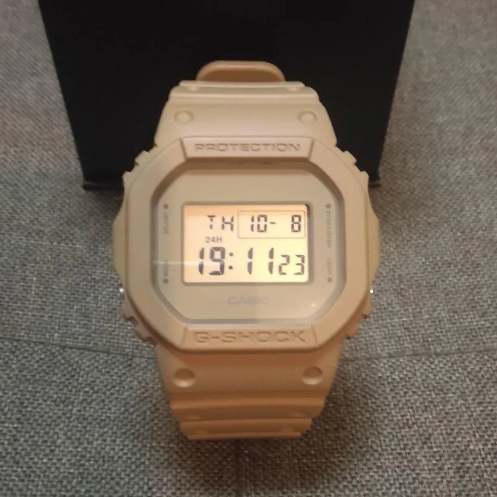 最終価格 美品 CASIO G-SHOCK DW-5600NC-5JF