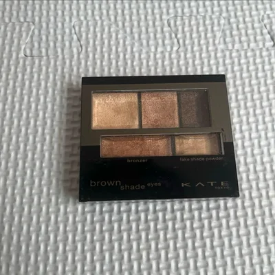 即購入⭕️KATE ブラウンシェードアイズN BR-2 アイシャドウ