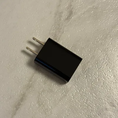 USB電源アダプター 本体 ブラック