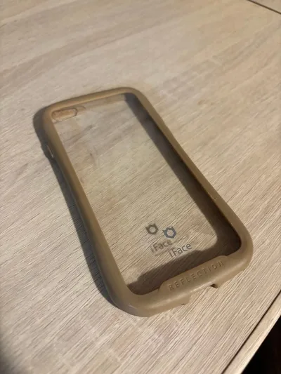 iFace Reflection iPhone SEケース ベージュ