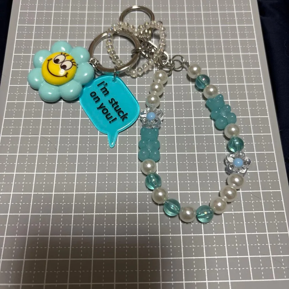 じゃらじゃらキーホルダー ハンドメイド ブルー