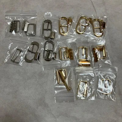 バックル金具