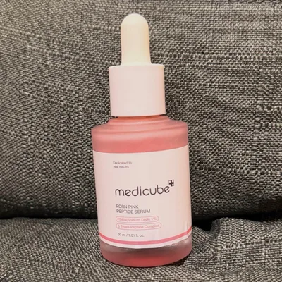 medicube PDRN PINK PEPTIDE SERUM 美容液