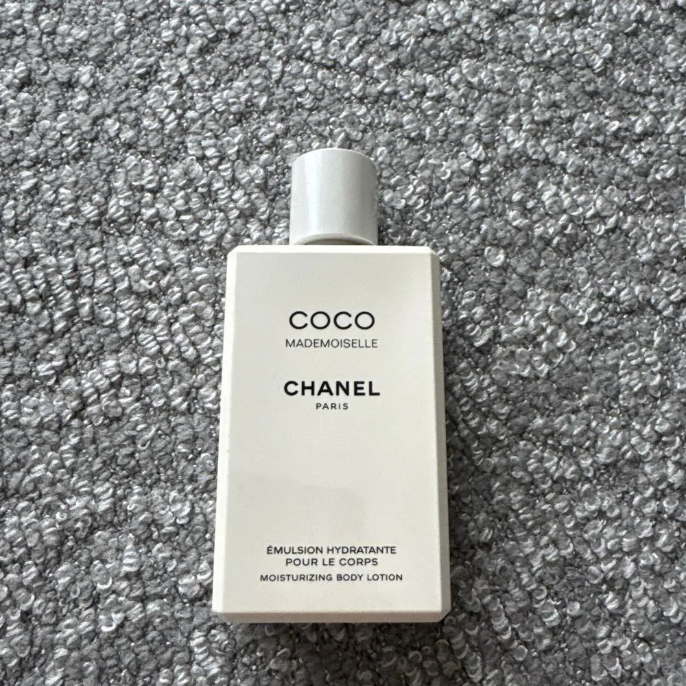 CHANEL シャネル ココマドモアゼルボディローション