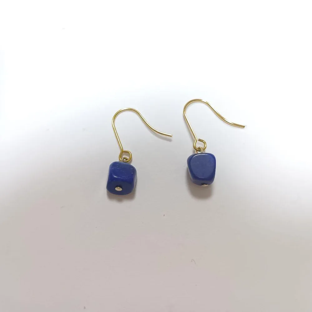 ハンドメイドピアス 天然石 ラピスラズリ