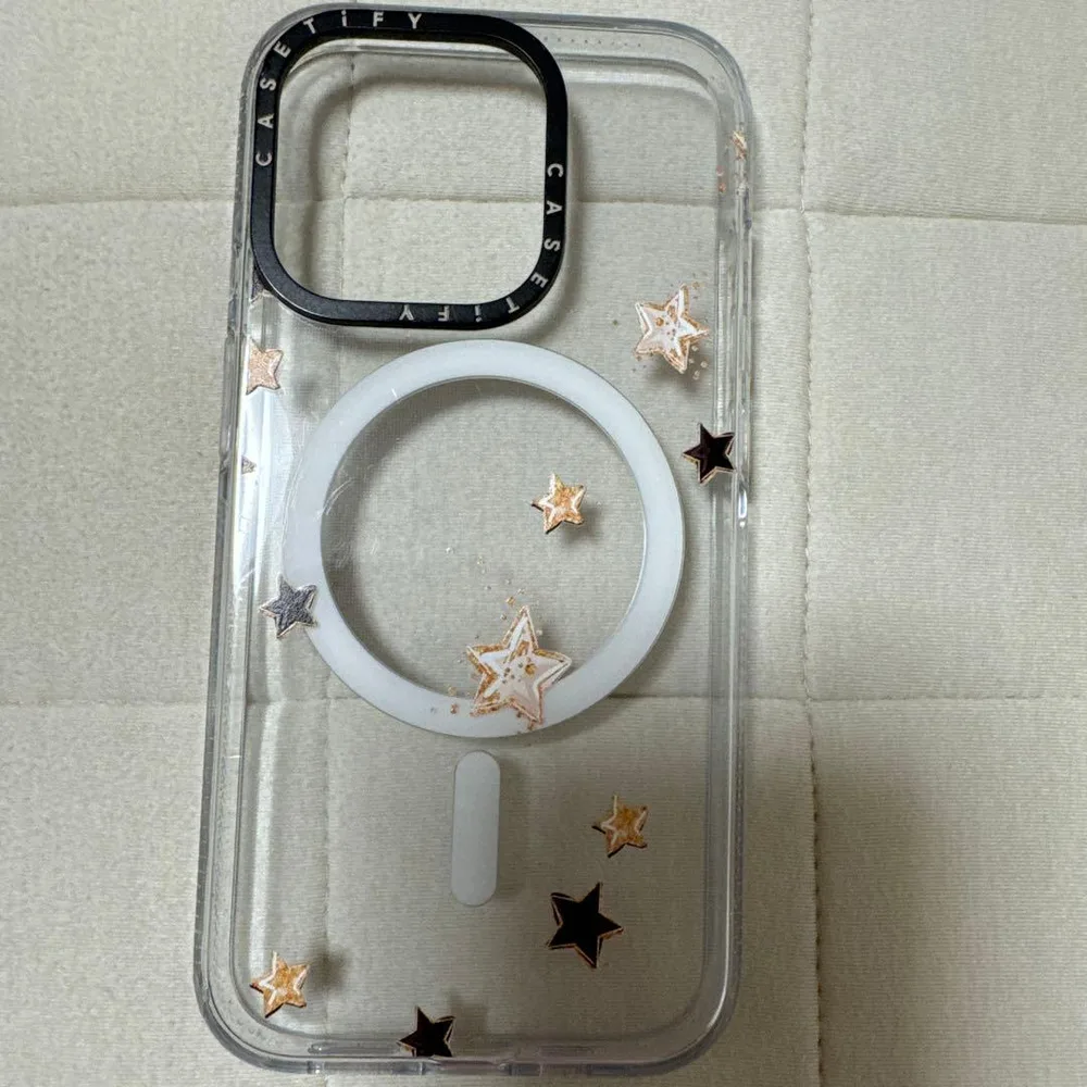 CASETiFY iPhone15proケース 星と月柄 MagSafe対応