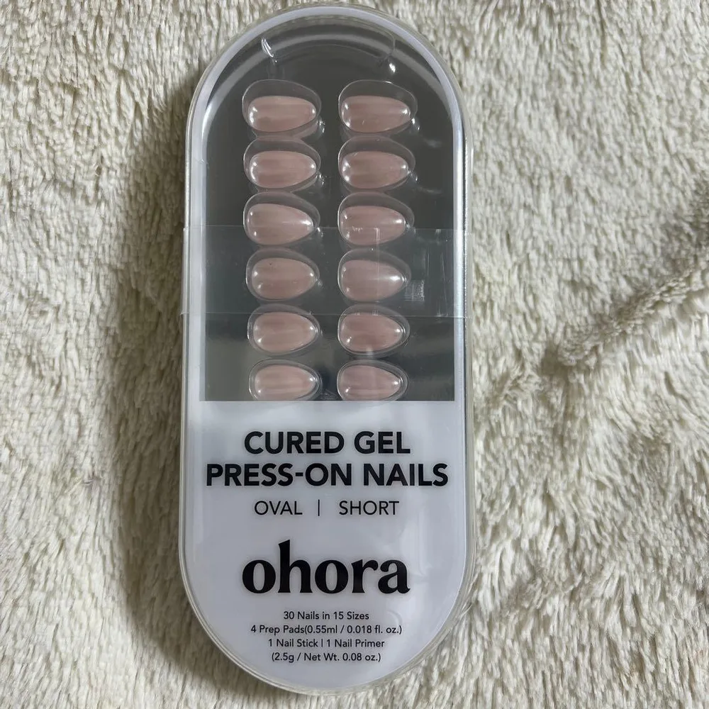 【新品】ohora ネイルチップ short oval ネイル つけ爪 ヌード