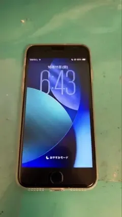 iPhone SE 第3世代 64GB スターライト