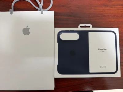 【新品•未開封】Apple iPhone Duo Case Sand