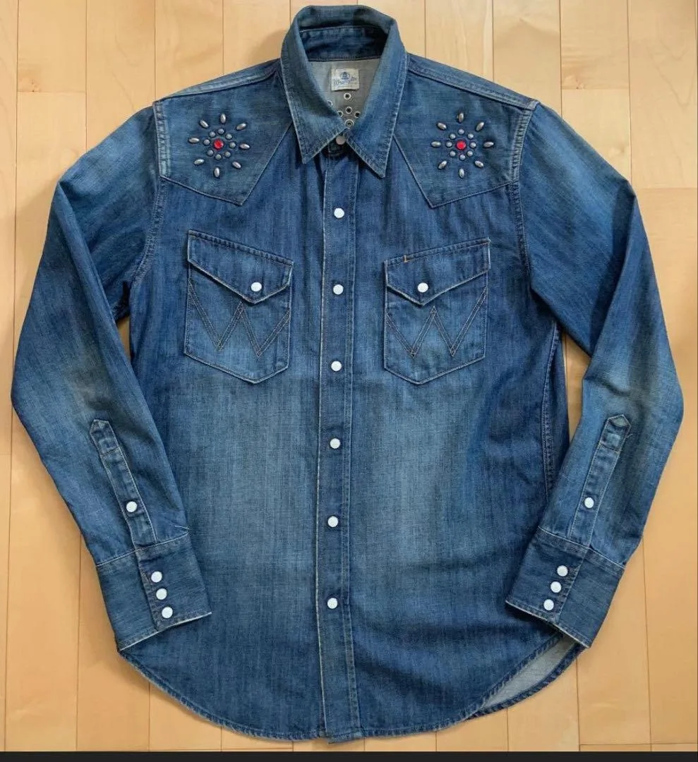 WRANGLER フラワー柄スタッズ デニムシャツ