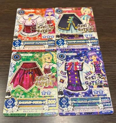 アイカツ カード Lolita Gothic 4枚セット 藤堂ユリカ 氷上スミレ