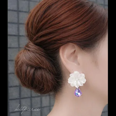 No.510 ホワイトフラワー×パープルドロップストーンピアス