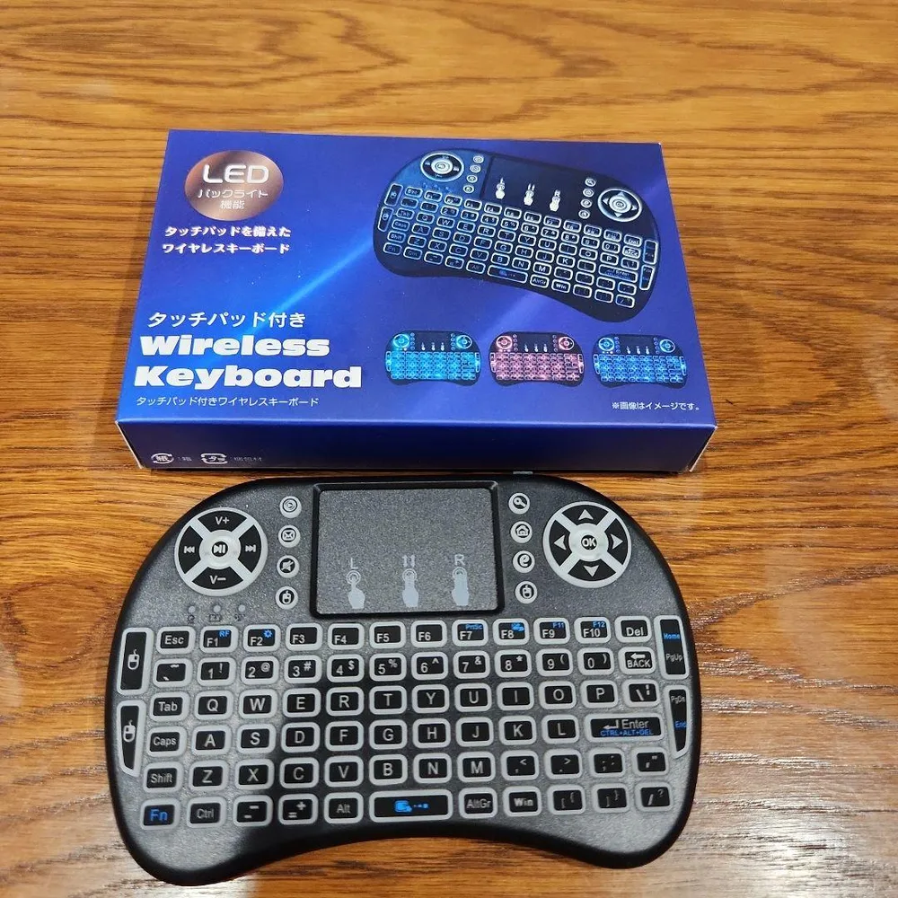 タッチパッド付きワイヤレスキーボード LEDバックライト