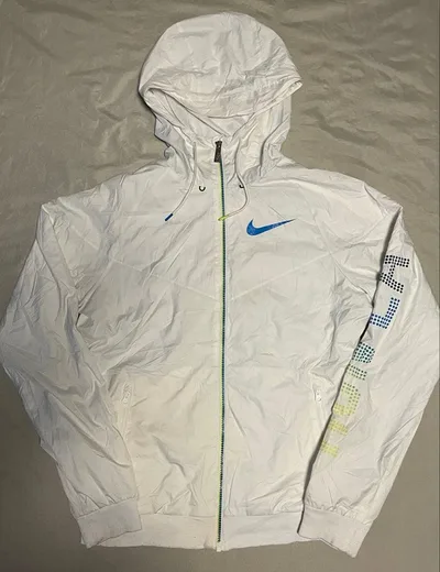 【NIKE】ナイキ ウインドランナー ナイロンパーカー ホワイト S