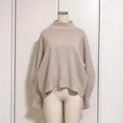 マウジー ハイネック ニット トップス ベージュ