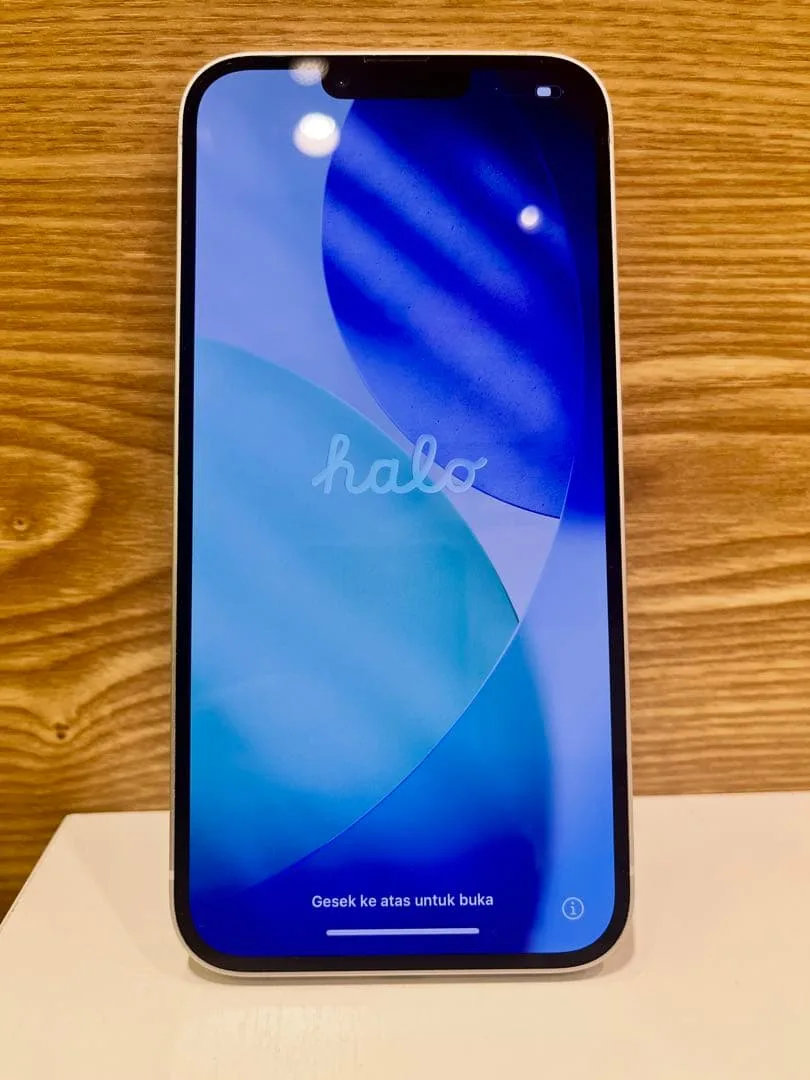 iPhone 14 Plus 128GB スターライト SIMフリー 電池87%