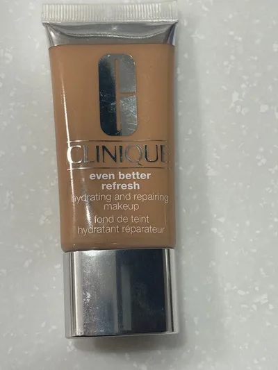 CLINIQUE イーブン ベター リフレッシュ 74 ベージュ