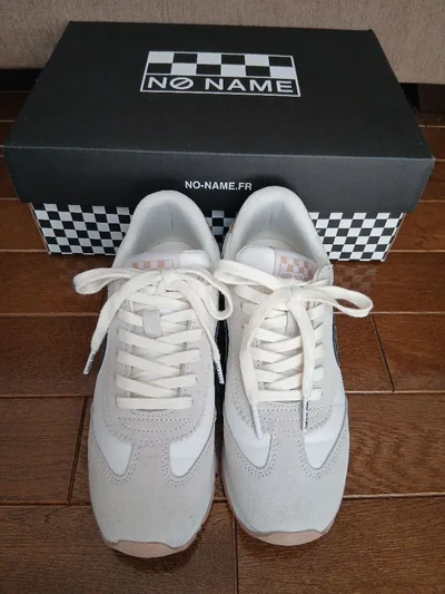 NO NAME รองเท้าผ้าใบ สีขาว เบจ