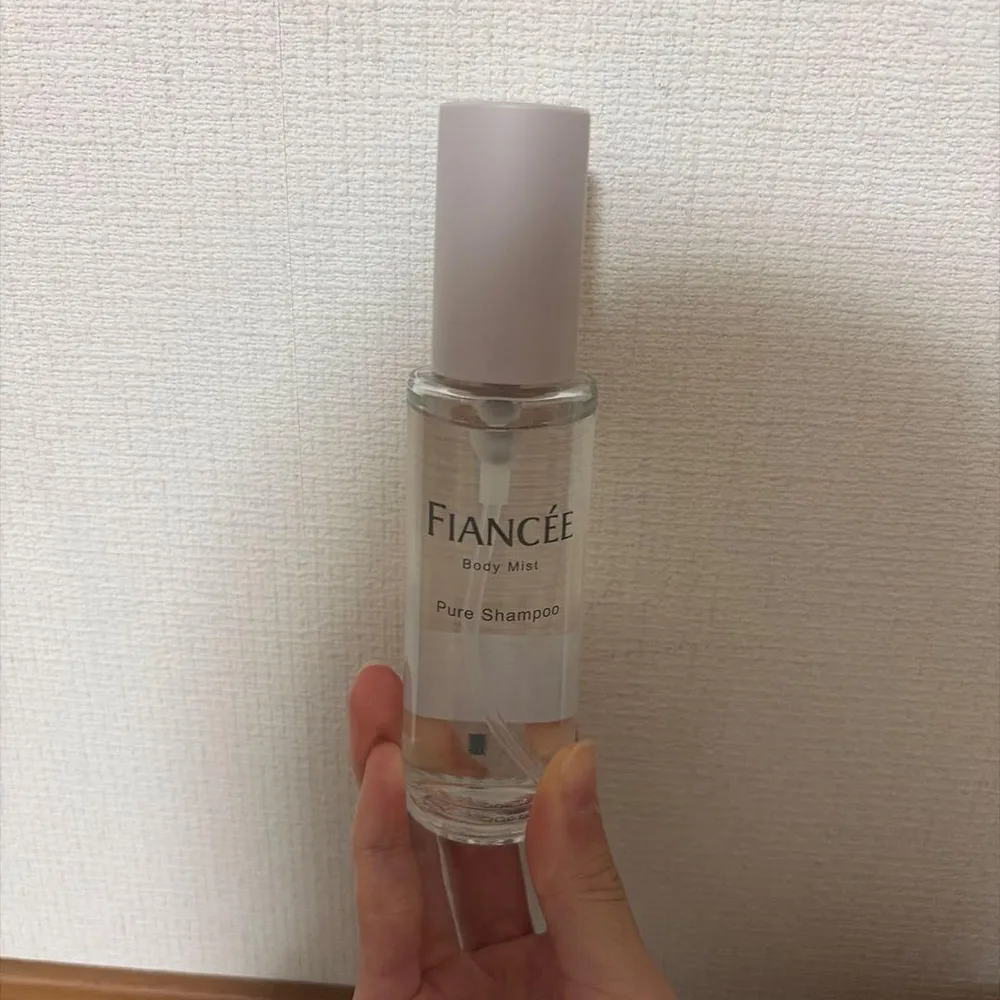 FIANCÉE ボディミスト ピュアシャンプーの香り