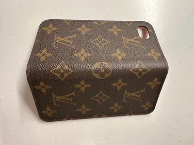 LOUIS VUITTON モノグラム iPhoneケース 美品