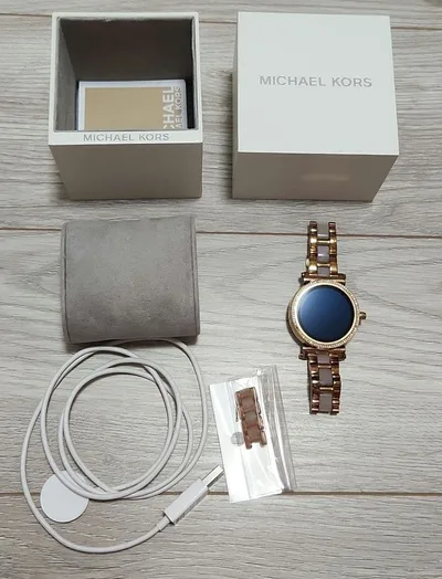 訳あり MICHAEL KORS スマートウォッチ マイケルコース