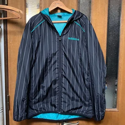 adidas ウィンドブレーカー ストライプ柄 ブラック L Lサイズ