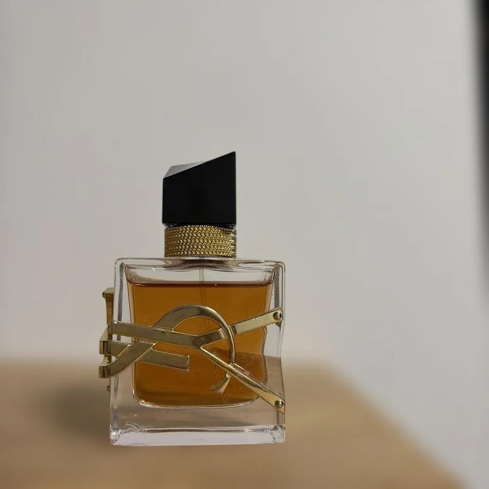 YSLイブサンローラン リブレ オーデパルファム アンタンス 30ml