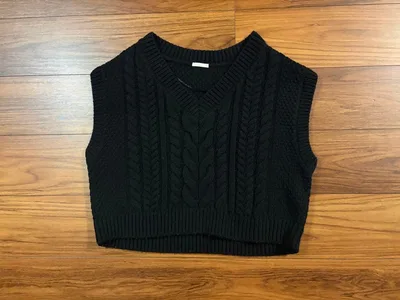 【美品】GU ケーブル編み ニットベスト ブラック Mサイズ