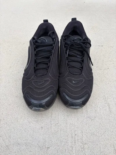 NIKE AIR MAX 720 ブラック ソール補修あり ジャンク