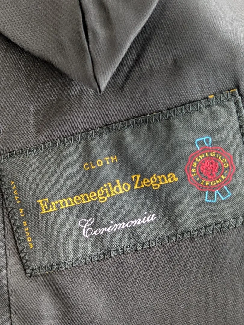 Ermenegildo Zegna ブラックフォーマルスーツ