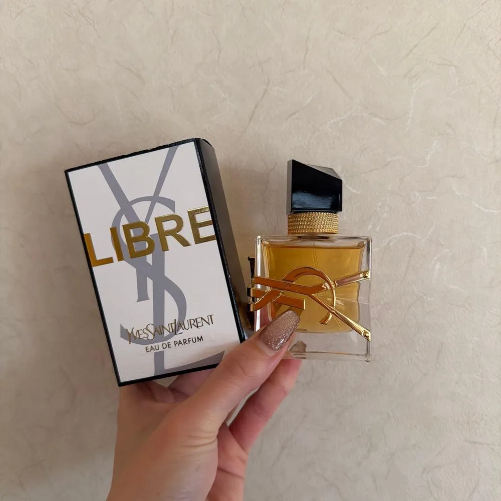 イヴ・サンローラン リブレ オーデパルファム 30ml