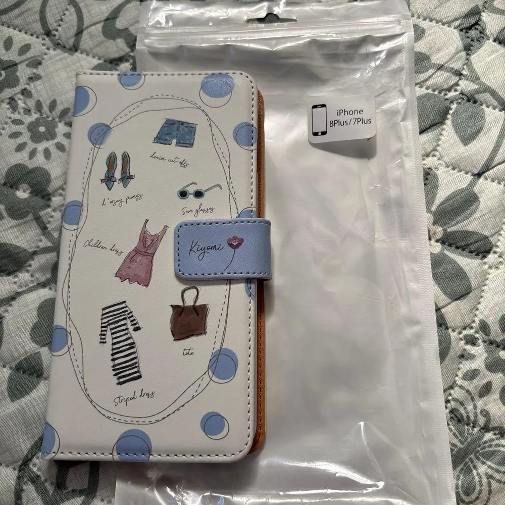 お値下げ! iPhone 8Plus/7Plus 手帳型ケース