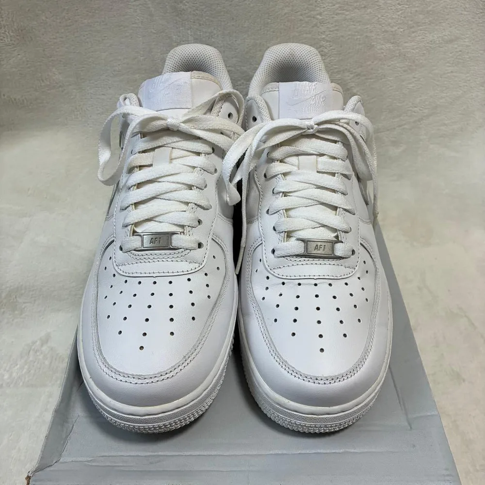 NIKE AIR FORCE 1 ホワイト 27cm