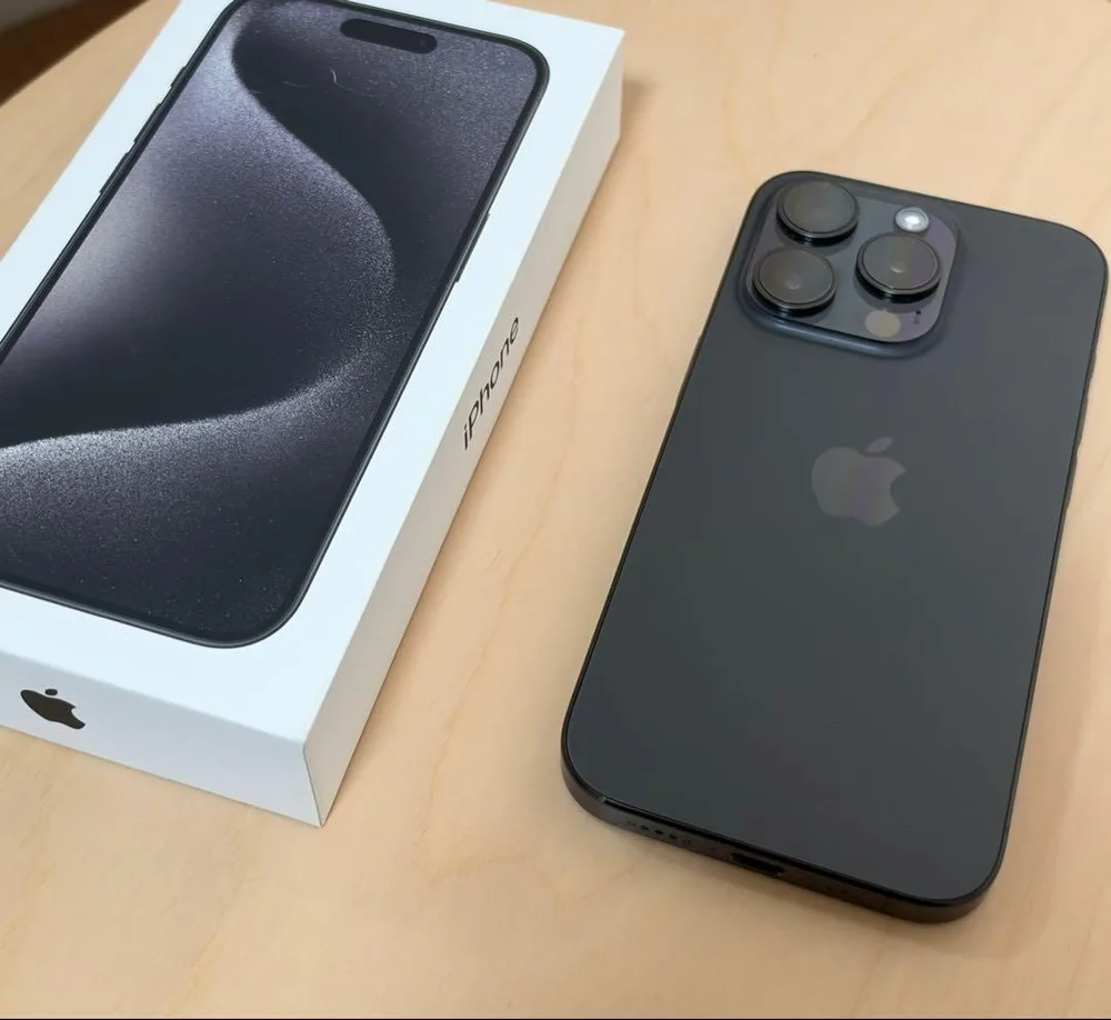 Apple iPhone 15Pro本体 箱付き