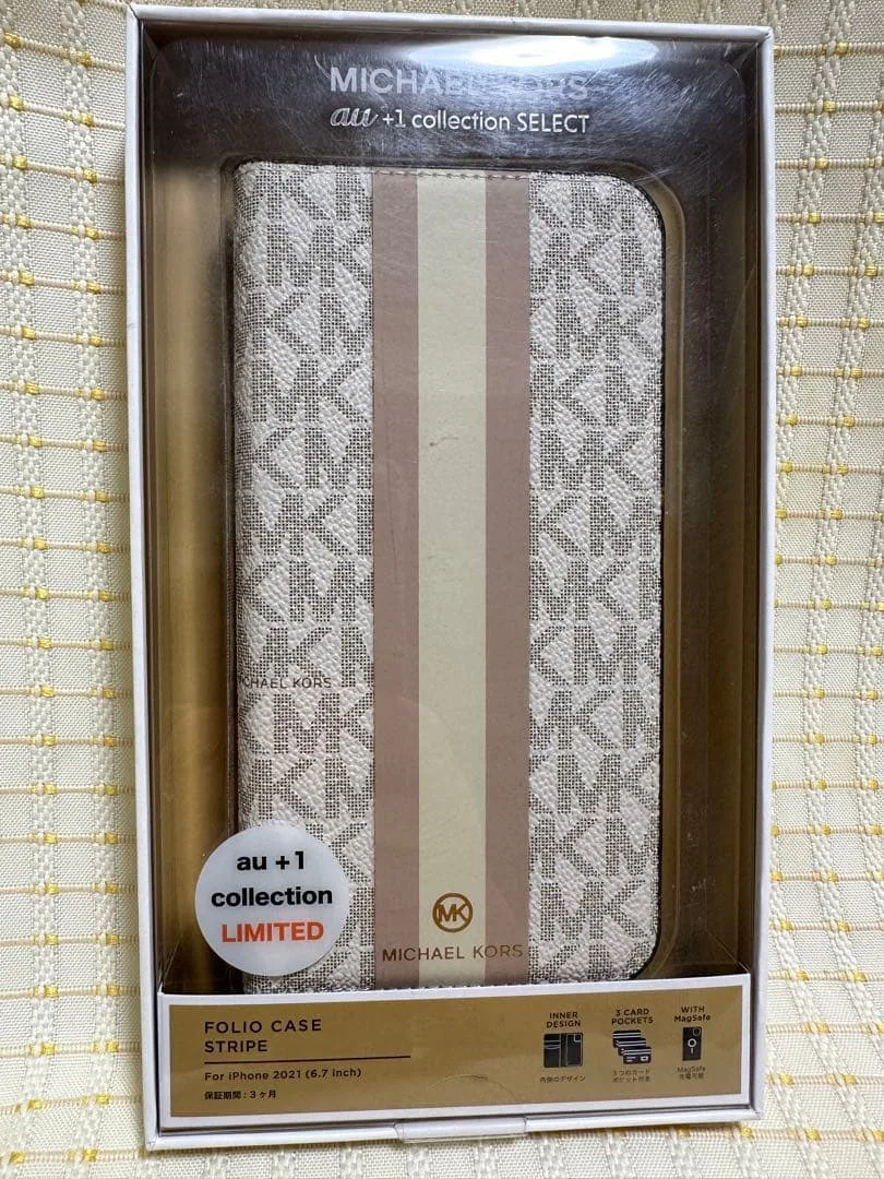 MICHAEL KORS iPhone 13ProMax 手帳型ケース
