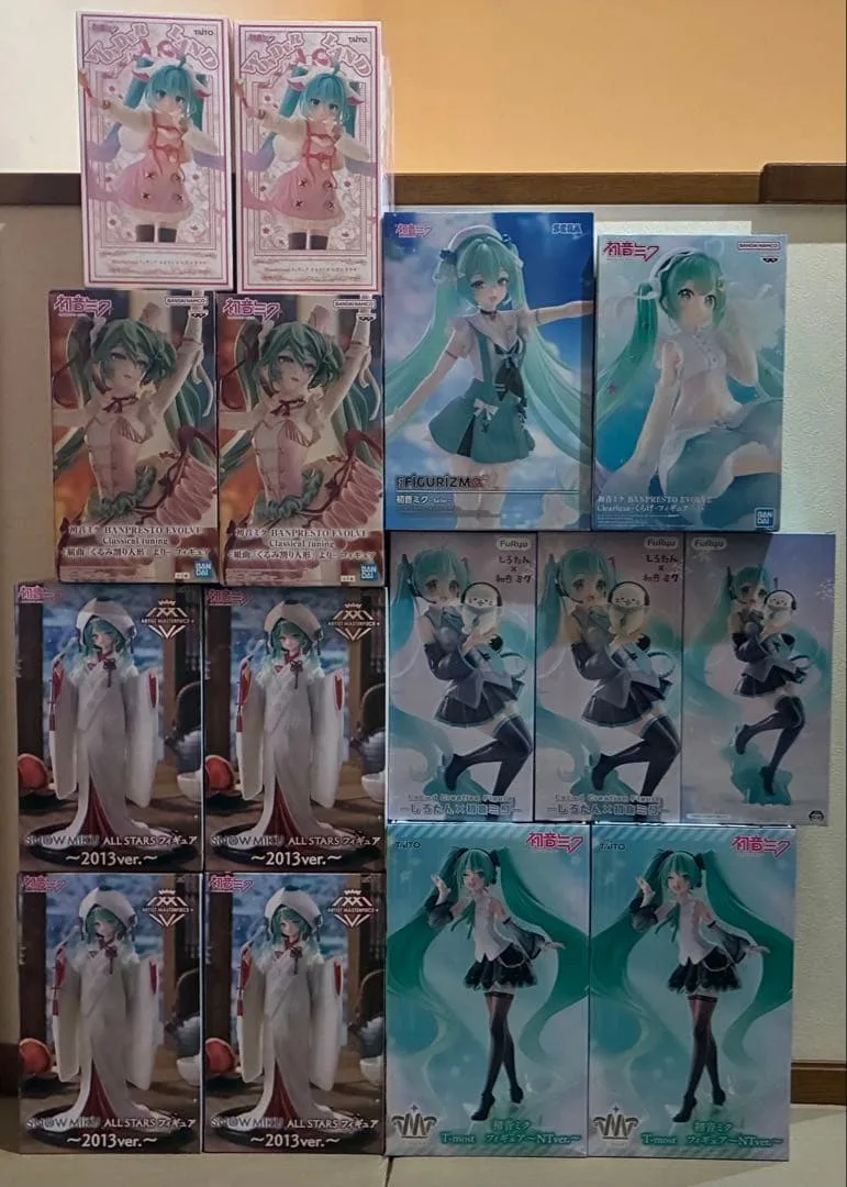 初音ミク フィギュア まとめ売り 15個セット