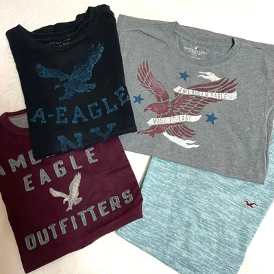 American Eagle とHOLLISTER Tシャツ 4枚セット