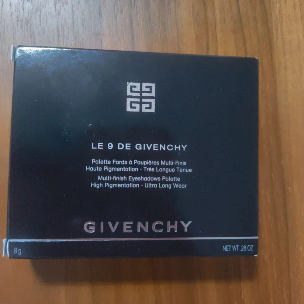 GIVENCHY 9 12 アイシャドウパレット 秋色 未使用 ショッパー付